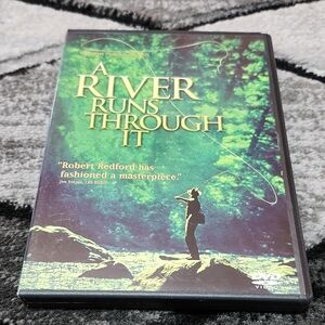 A RIVER RUNS THROUGH IT DVD BRAD PITT DRAMA MOVIE NIGHT